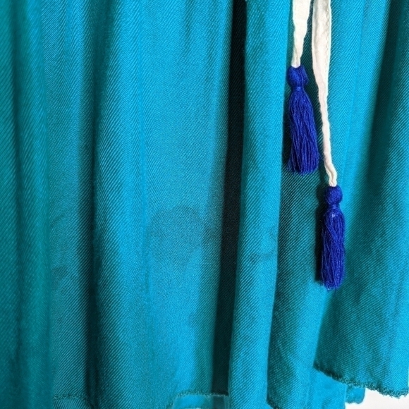 Judith March Teal Embroidered Tassel Tank - Picture 9 of 12